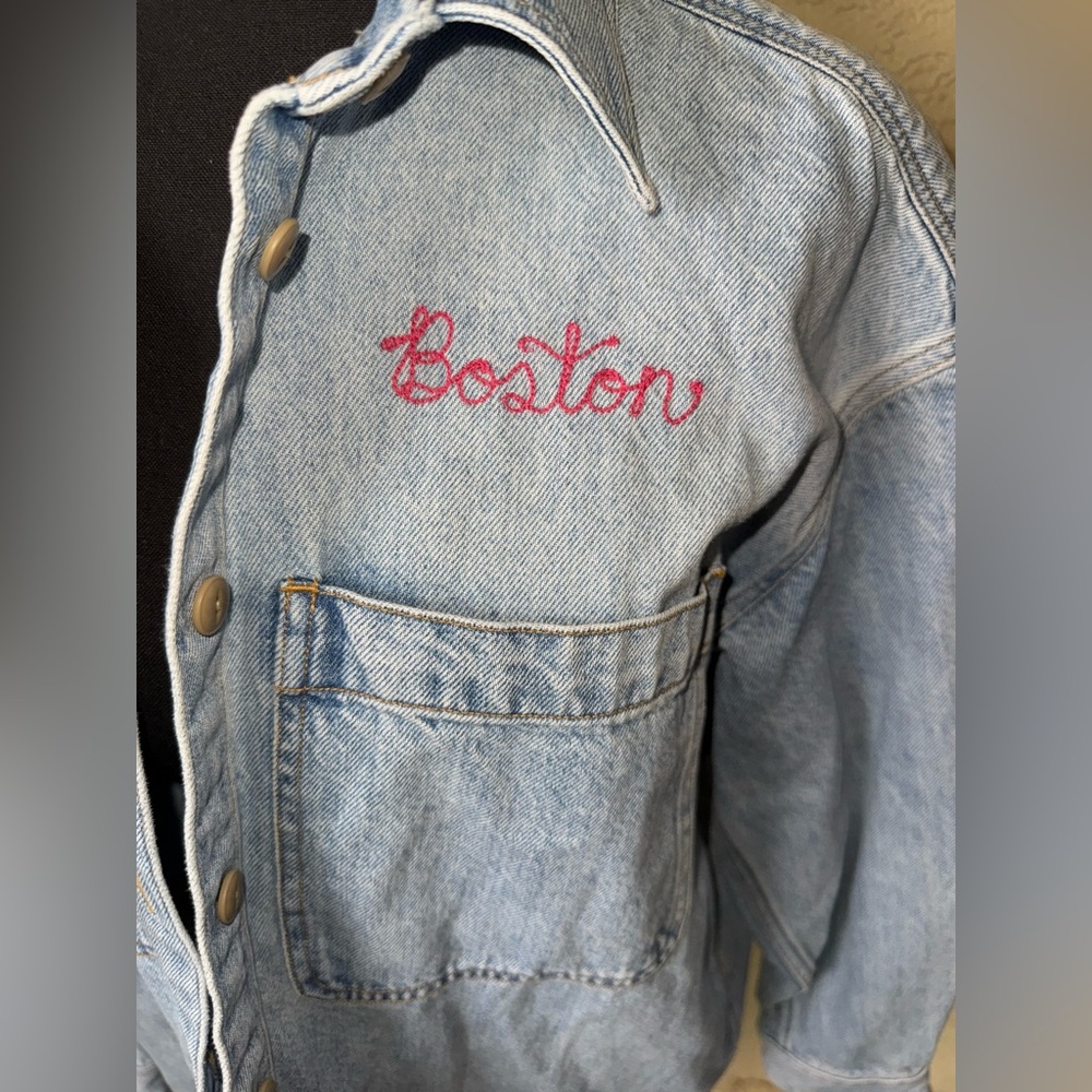 Madewell Boston Cherry‎ Embroidered Denim Shirt Medium Button Up Cotton Top - Picture 5 of 9